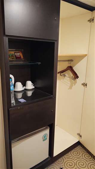 Click to go back
