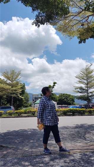 Click to go back