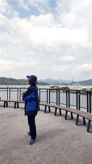 Click to go back